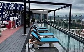 Skygarden Nunciatura Luxury Apartment #705